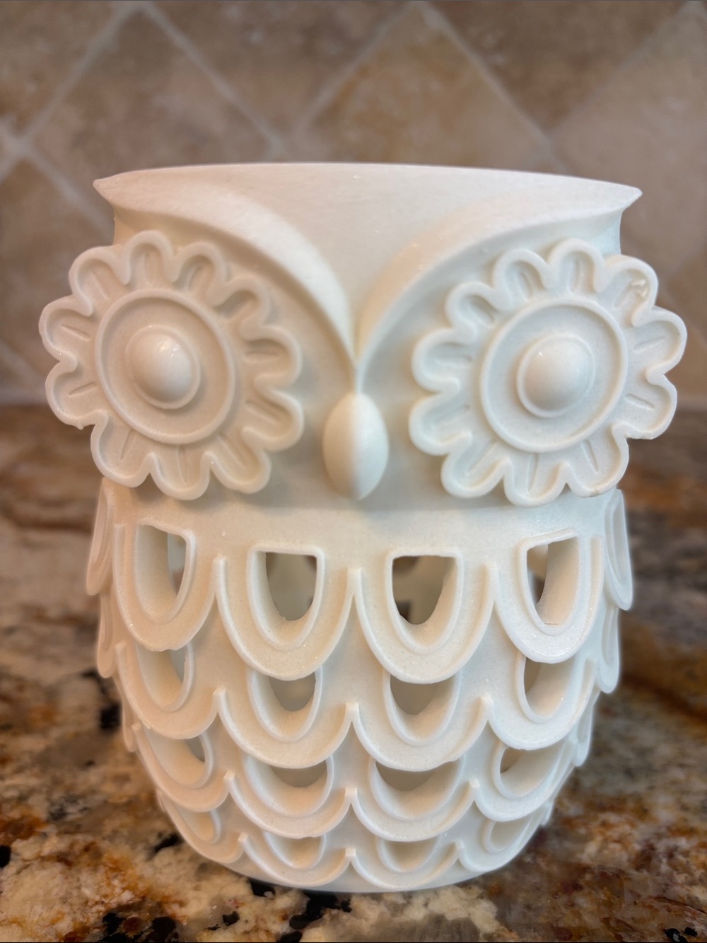Vintage Bath & Body Works White Ceramic Owl Candle Holder or Foaming Soap Holder